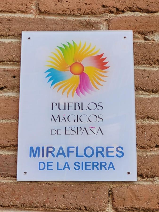 El Robledal - Miraflores De La Sierra Buitenkant foto